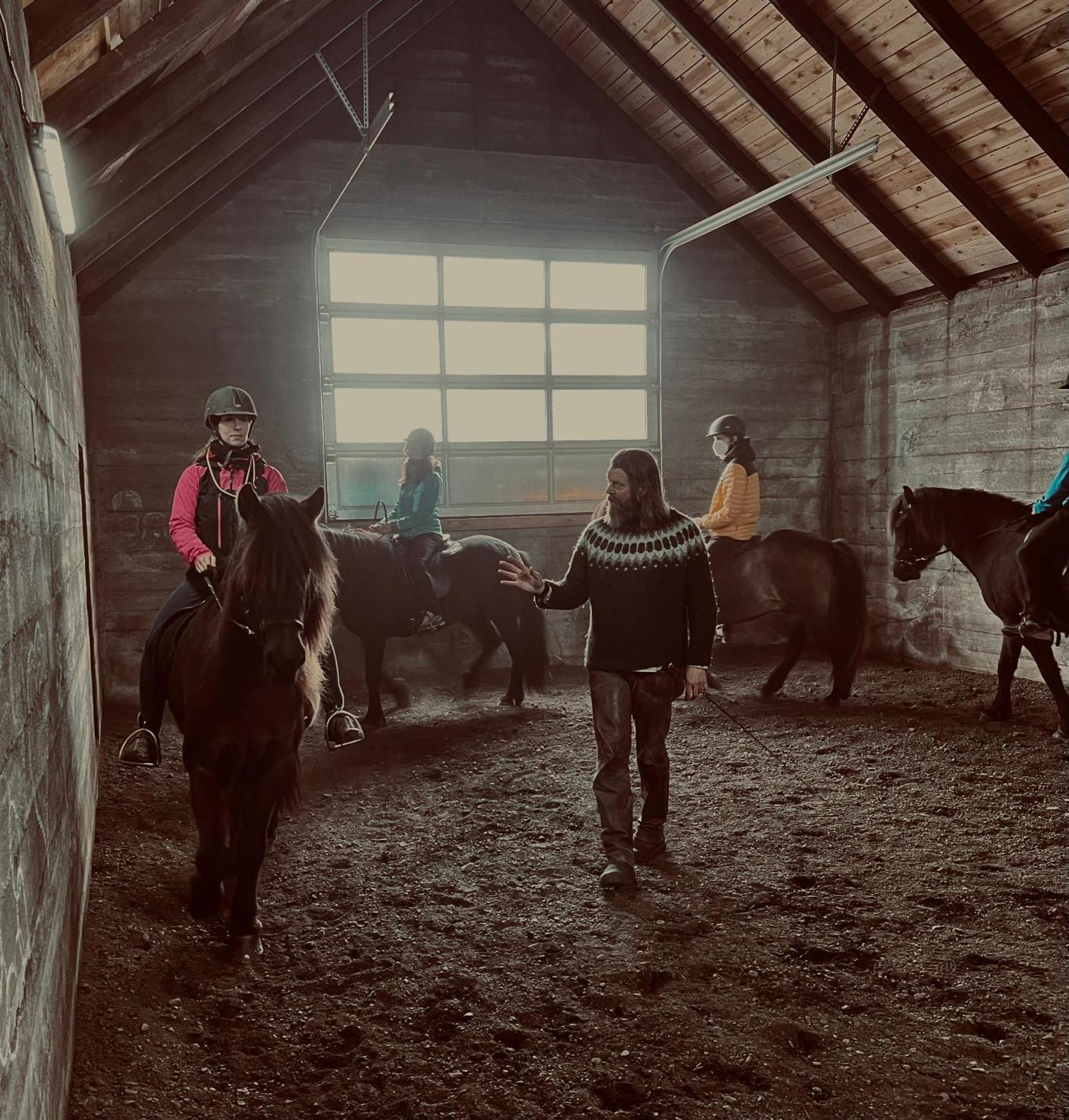 Sleeping With The Horses Apartment *